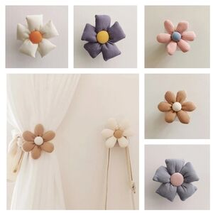 Plush‎ Flower Wood Sticky Hook Wall Art NEW-Multiple…